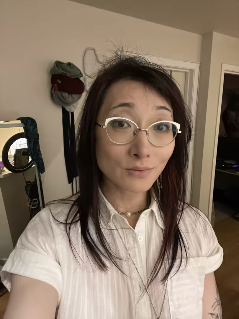 Shortly after Collin styled my hair, idk what I did to fuck it up